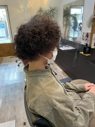 ショート パーマ 正分 真美のヘアスタイル