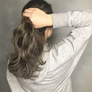 ロング カラー ORIKA 美容室のヘアスタイル