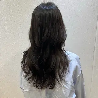 ロング カラー Lolonois梅田 /Okazaki:)のヘアスタイル
