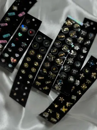 山崎 成美のネイルデザイン