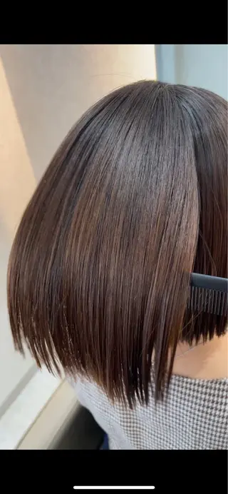 ショート 艶髪ストレート 縮毛矯正🍀本田拓也のヘアスタイル