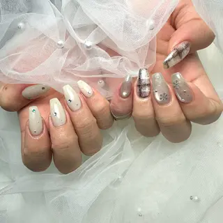 ネイル Rosa x rosa所属・Rosaxrosa AKANEのネイルデザイン