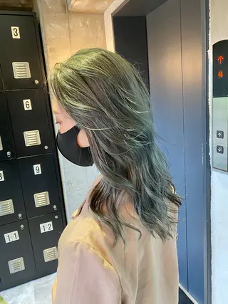 セミロング カラー 🌻Insta指名 NO.1🌻Shoのヘアスタイル