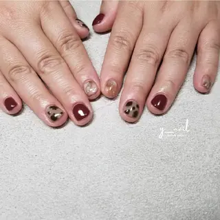 ネイル y ___nailのネイルデザイン