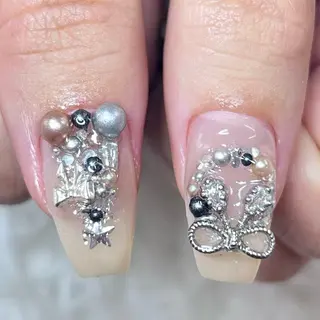 ネイル 💜MIYA nail川崎店のネイルデザイン