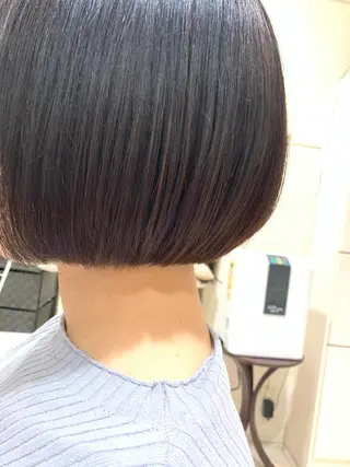 ショート MODEks eau 佐藤優志のヘアスタイル