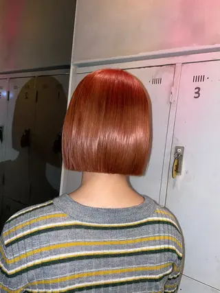 ショート ハイトーン/デザイン honokaのヘアスタイル