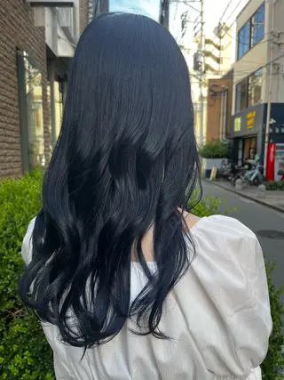 ロング カラー ROSSO Hair&SPA 香椎宮前店所属・SHIINA 香椎宮前店のヘアスタイル