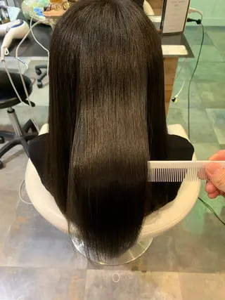 ロング 髪質改善 ヘアエステ AInoa TENET 北千住所属・若山 竜生のヘアスタイル