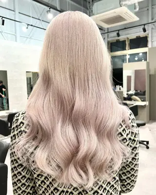 ロング カラー Via officialのヘアスタイル