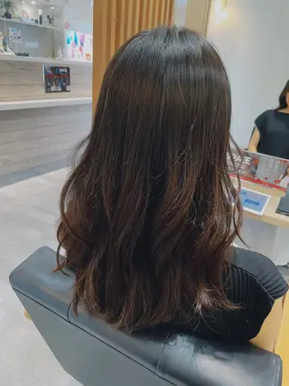 セミロング パーマ 永田 まどかのヘアスタイル