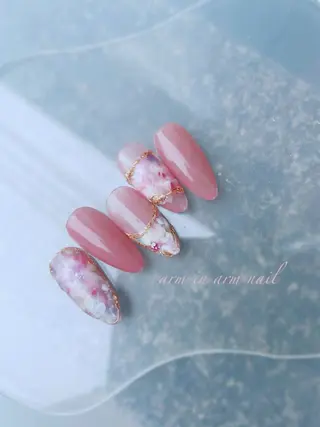 ネイル arm in arm ︎✿Yamamotoのマツエク・マツパデザイン