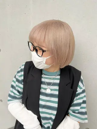 ショート 艶髪レイヤー/ ハイトーンKeitaのヘアスタイル