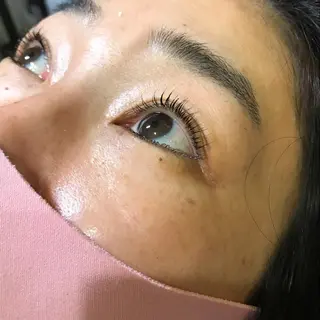 マツエク・マツパ Cure所属・三澤 朱里の眉毛・アイブロウイメージ