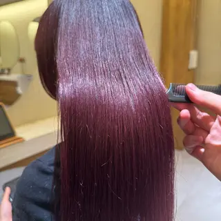 セミロング yiye KEITOのヘアスタイル