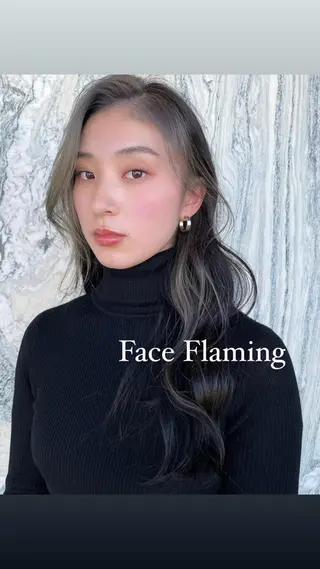 ロング カラー LANVERY所属・うる艶ヘア💐 艶ハイトーン💐彩夏のヘアスタイル