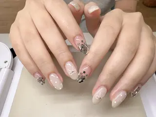 ネイル Odon Beauty  nail  salon所属・ソコ ソコのネイルデザイン