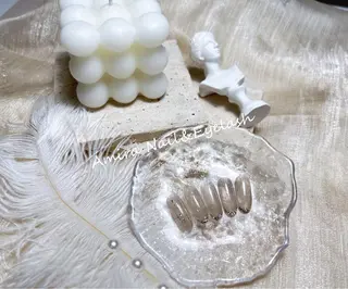 ネイル Amira アイラッシュのマツエク・マツパデザイン