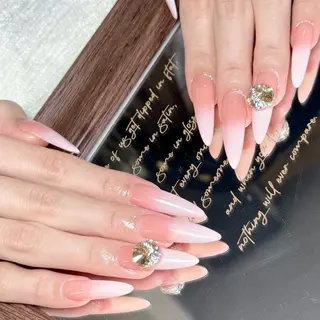 ネイル bubu nail salon所属・BuBu Nail渋谷桜ヶ丘のネイルデザイン