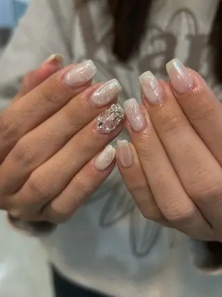 ネイル Salondevi2 isanaのネイルデザイン