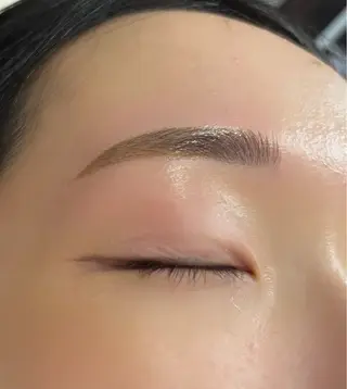 アイブロウ ビューティーアイラッシュ丸亀町グリーン店所属・まつパ/パリジェンヌ 高松のマツエク・マツパデザイン