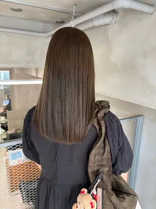 セミロング カラー オリーブカラー🫧 nanohaのヘアスタイル