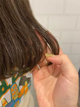セミロング カラー 透明感カラーブリーチ 🌼シゲモトアヤ🌼のヘアスタイル