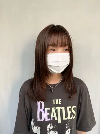 セミロング ENIF ヤマグチアツコのヘアスタイル