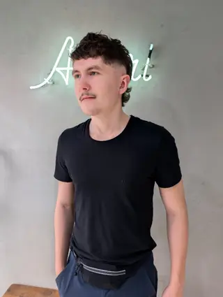 ショート カラー パーマ メンズ ヘアアレンジ 【韓国ヘア】 人気No.1/ユウキのヘアスタイル