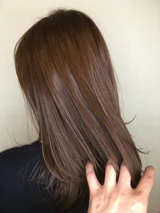 セミロング カラー 菅村 勇亮のヘアスタイル