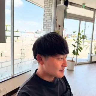 メンズ 山口 泰広のヘアスタイル
