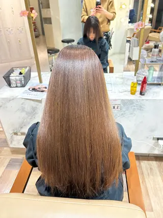 ロング ヘアーメイクウィル野田阪神店所属・Yuu/髪質改善 デザインカラーのヘアスタイル