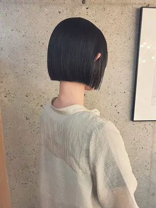 ミディアム 荒巻 華蓮のヘアスタイル