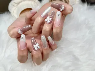 ネイル Bonheur_ MAIKOのネイルデザイン