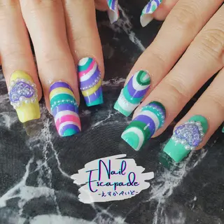 セミロング ネイル クロキ 。のネイルデザイン