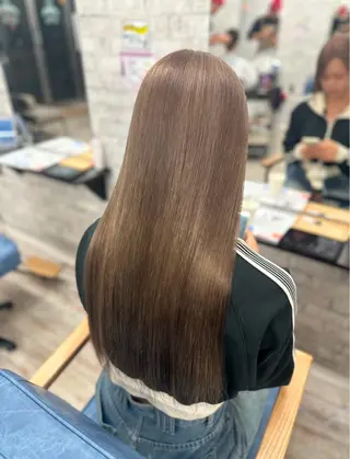 ロング SUZU‎🦋 似合わせ艶カラーのヘアスタイル