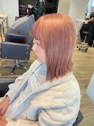 セミロング N＋所属・前田 菜奈子のヘアスタイル