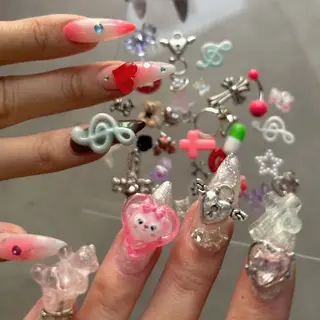 ネイル 小川 柚香のネイルデザイン