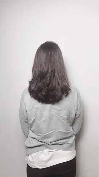 セミロング パーマ ヘアアレンジ 岩田菜央 《武蔵小杉》のヘアスタイル