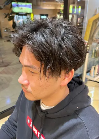 ショート パーマ メンズ メンズパーマ特化 外山　健太のヘアスタイル