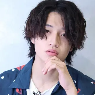 ショート パーマ メンズ 外国人風カラー職人 レオのヘアスタイル