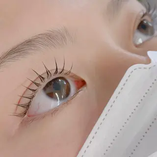 マツエク・マツパ MINAMIDE🦋 根元上げ➕束感👀✨のマツエク・マツパデザイン
