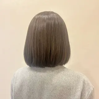 ミディアム カラー くわこ ひなたのヘアスタイル
