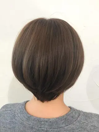 カラー 下池 紗加のヘアスタイル