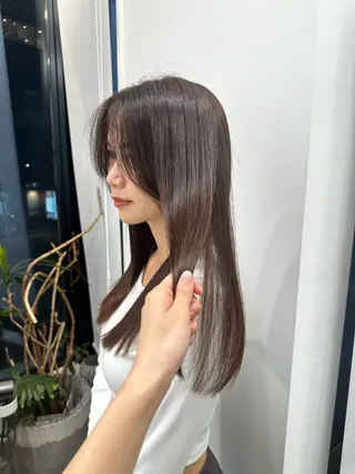 セミロング 松尾 怜奈のヘアスタイル
