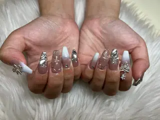 ネイル SOARE🤍 🤍のネイルデザイン