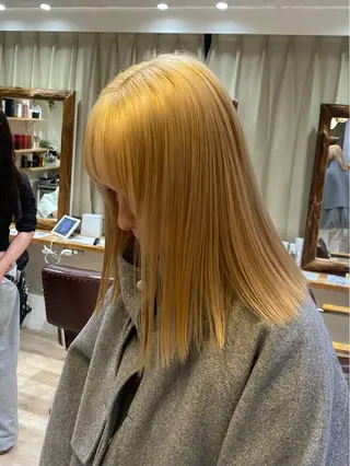 カラー ブリーチ/eye/ カット/ココミ🧚のヘアスタイル