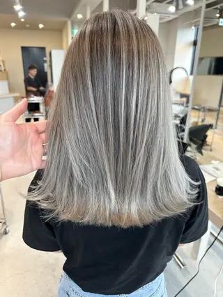 ミディアム カラー 井上 一平のヘアスタイル