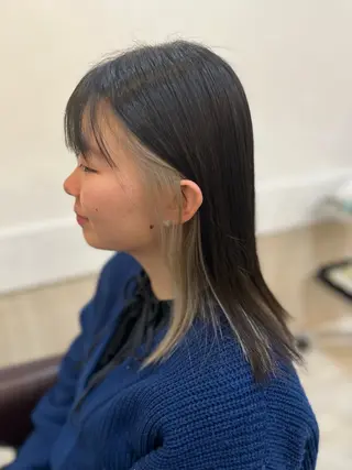 セミロング カラー トータルビューティー K:R鶴川のヘアスタイル