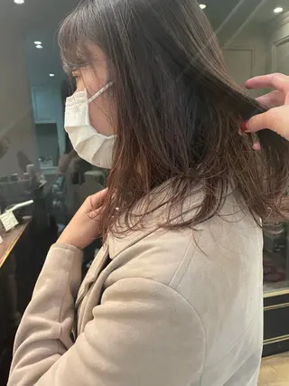 ミディアム カラー classic 新横浜所属・大人girly🛋️ 🤍yukakoのヘアスタイル